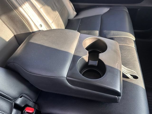 Used 2019 Toyota Tundra Limited w/ Limited Premium Package AWD/4WD image 32