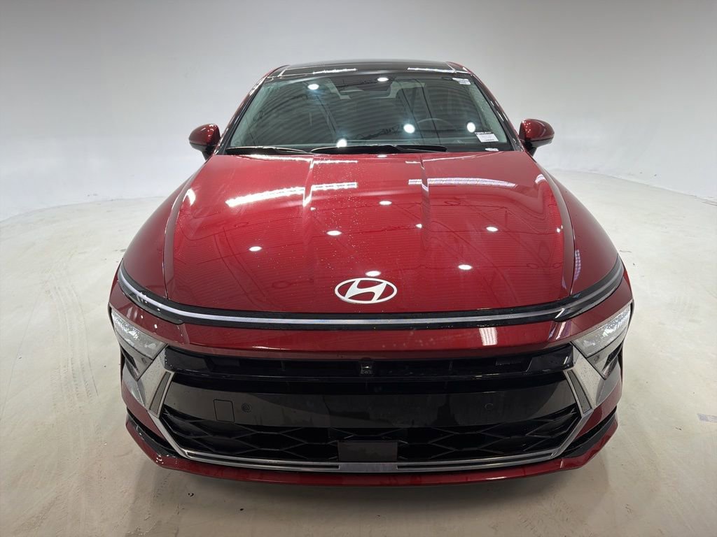 Certified 2025 Hyundai Sonata Limited image 3