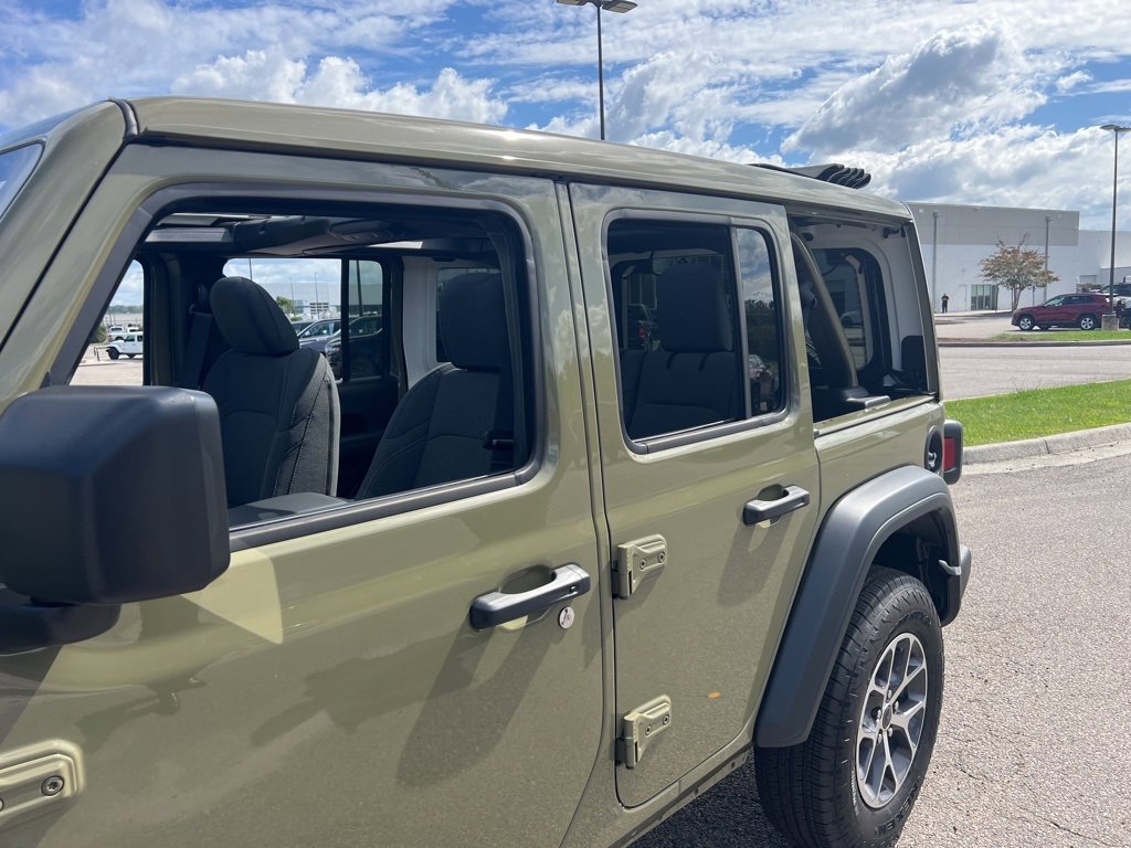 New 2025 Jeep Wrangler Sport S image 37
