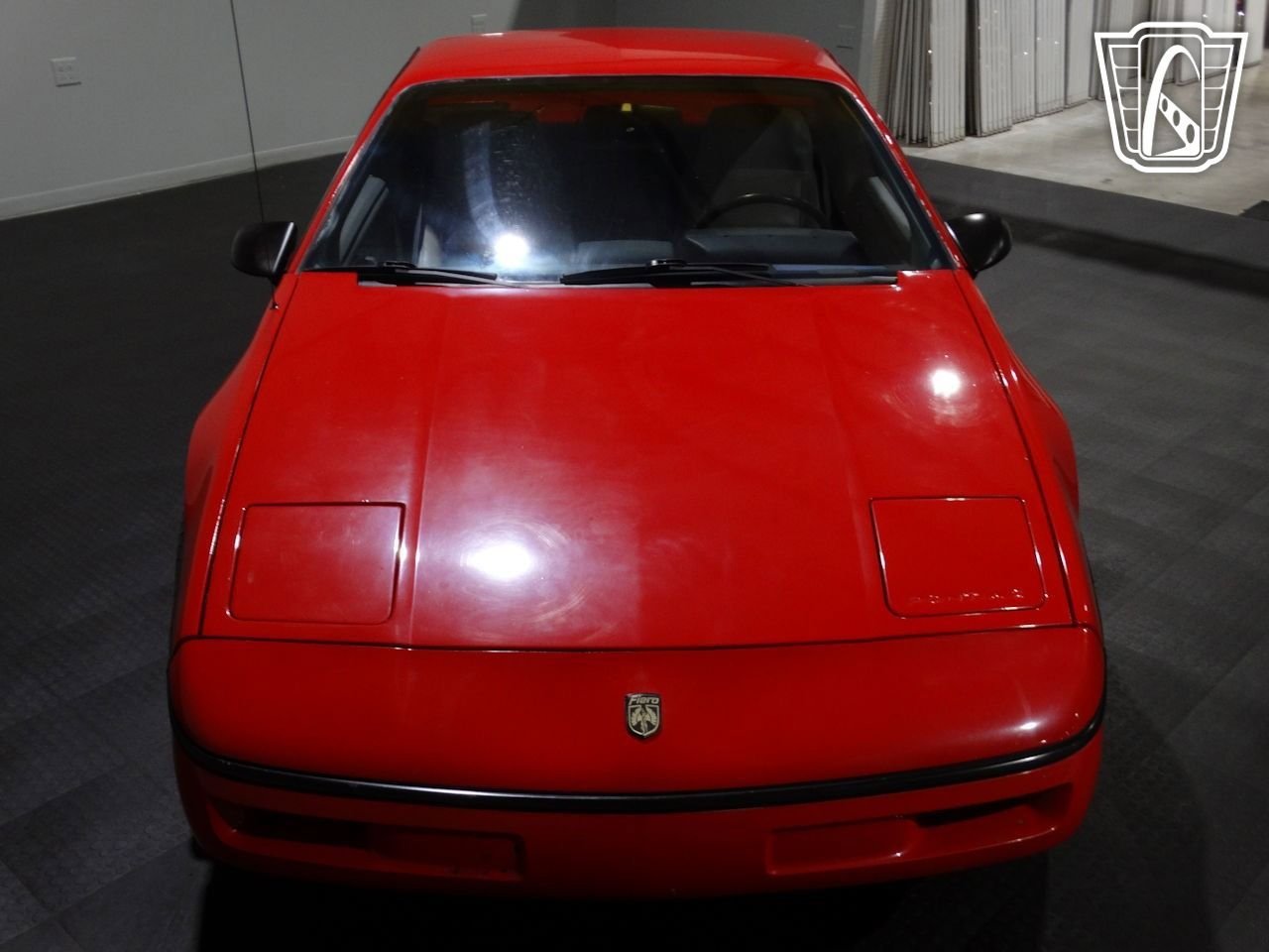 Used 1988 Pontiac Fiero image 2