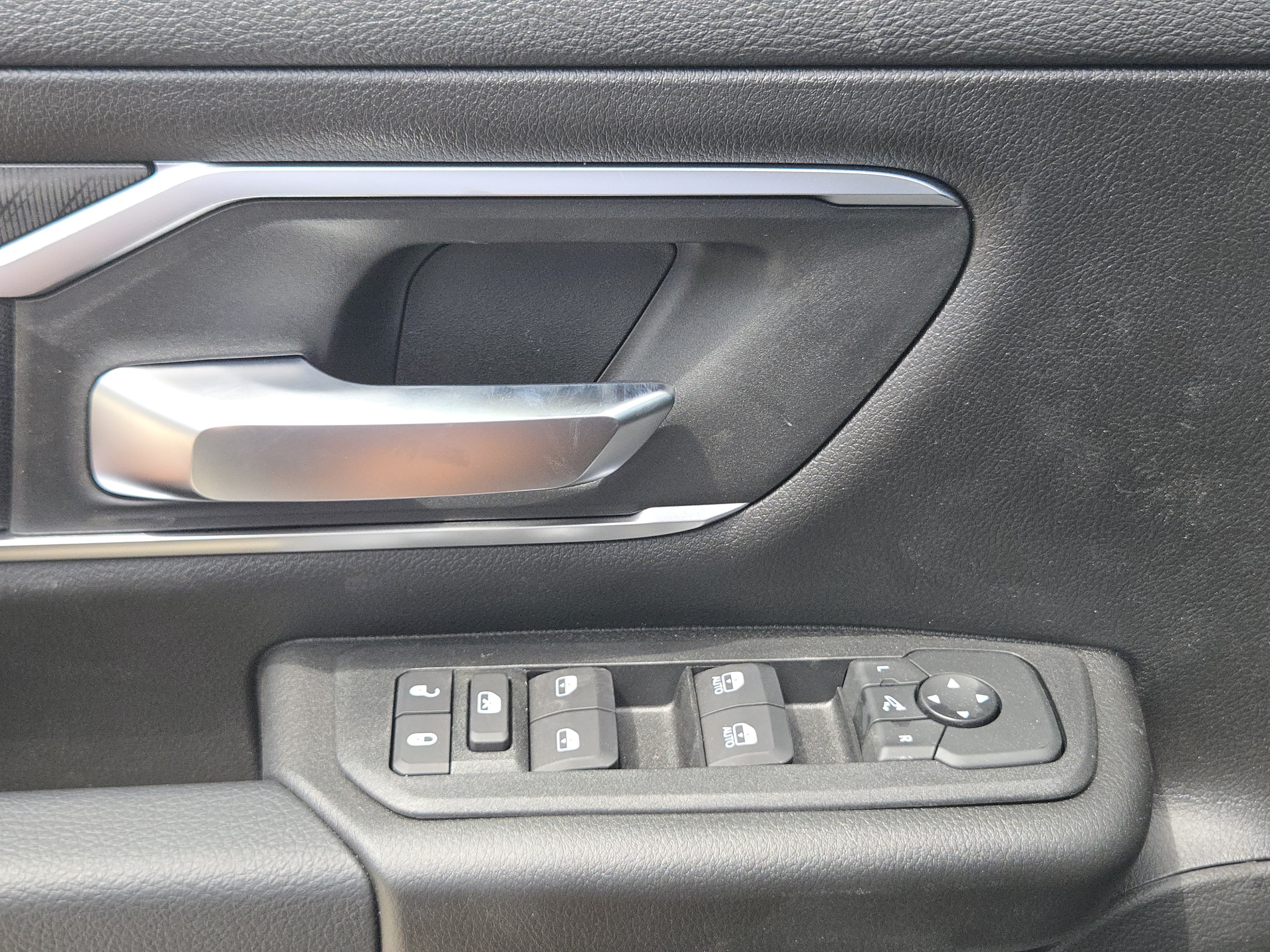 New 2026 RAM 1500 Lone Star AWD/4WD image 19