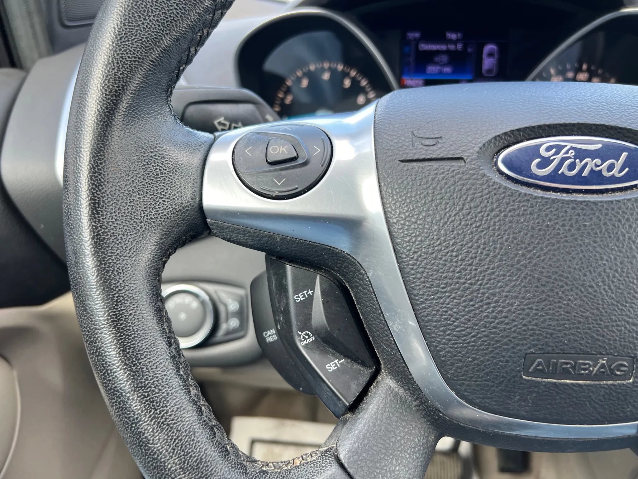 Used 2013 Ford Escape SEL FWD image 21