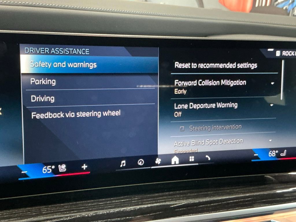 Used 2026 BMW 740i xDrive image 77