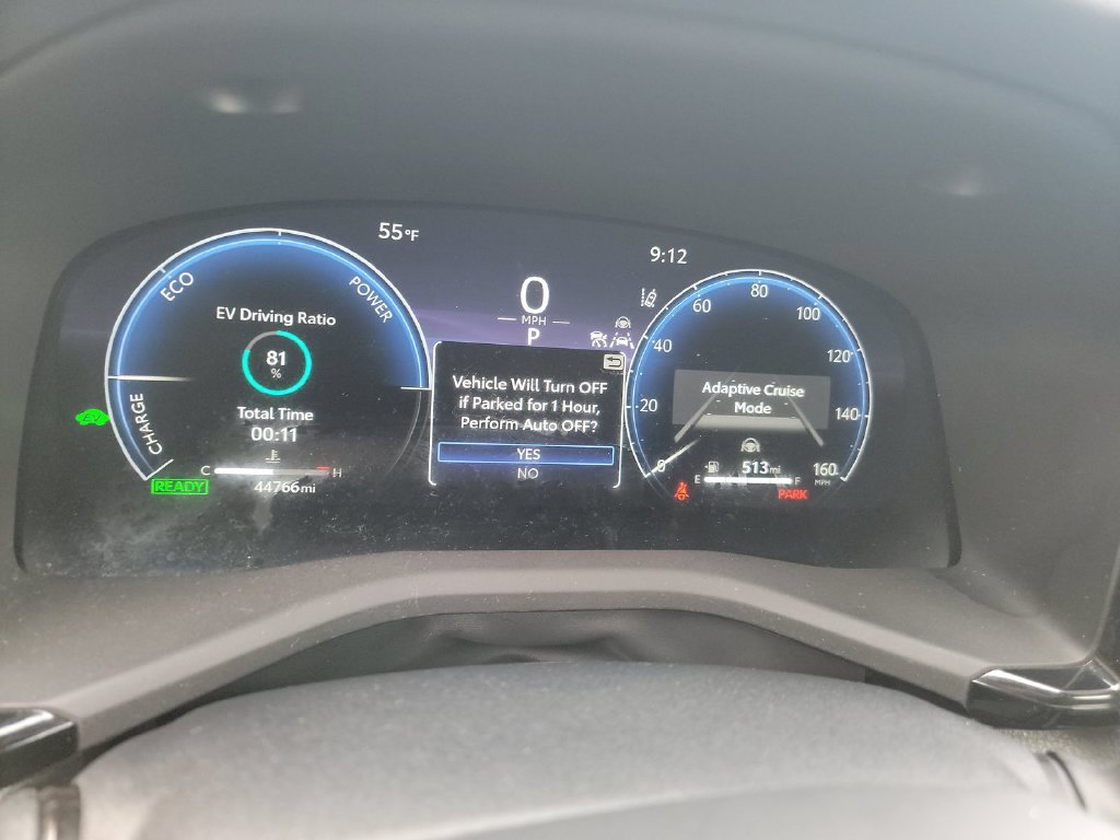 Used 2025 Toyota Camry XLE FWD image 2