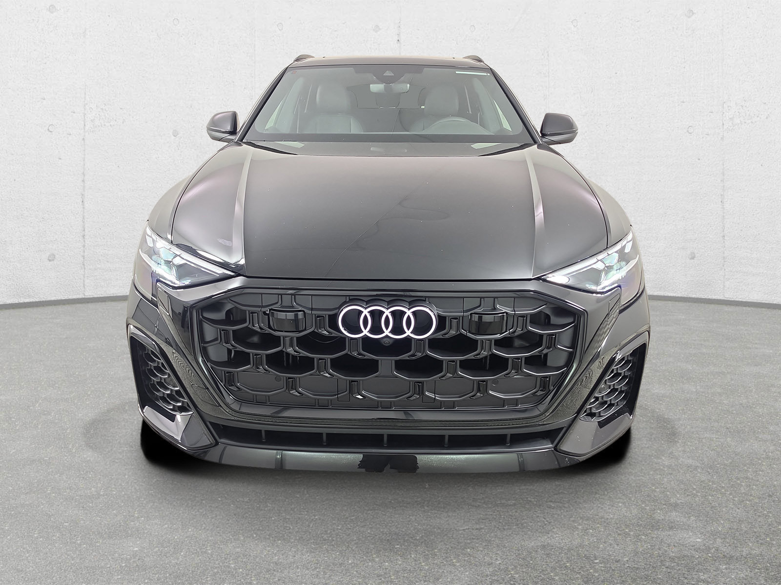 New 2026 Audi Q8 Premium Plus AWD/4WD image 2