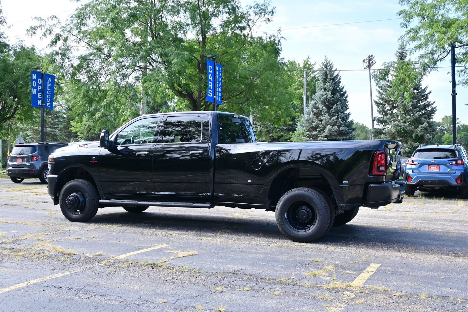 New 2027 RAM 3500 Tradesman AWD/4WD image 12
