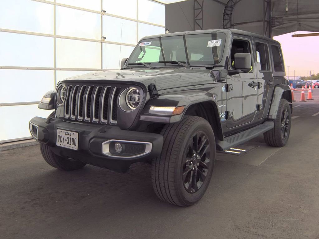 Used 2021 Jeep Wrangler Unlimited Sahara AWD/4WD image 2