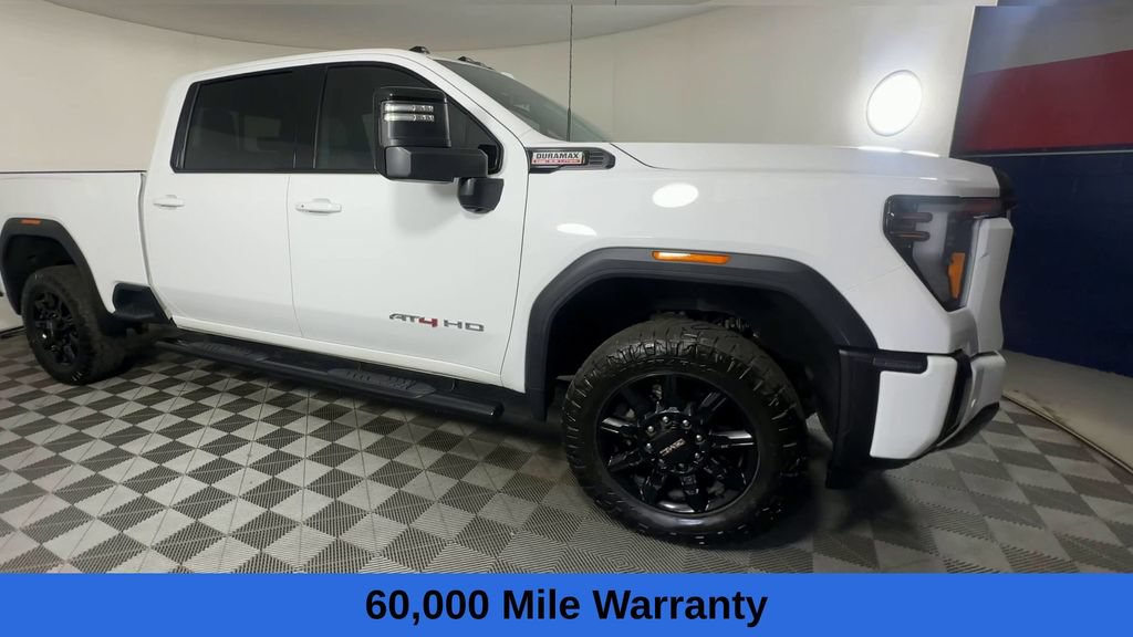 Used 2025 GMC Sierra 3500 AT4 w/ AT4 Preferred Package AWD/4WD image 3