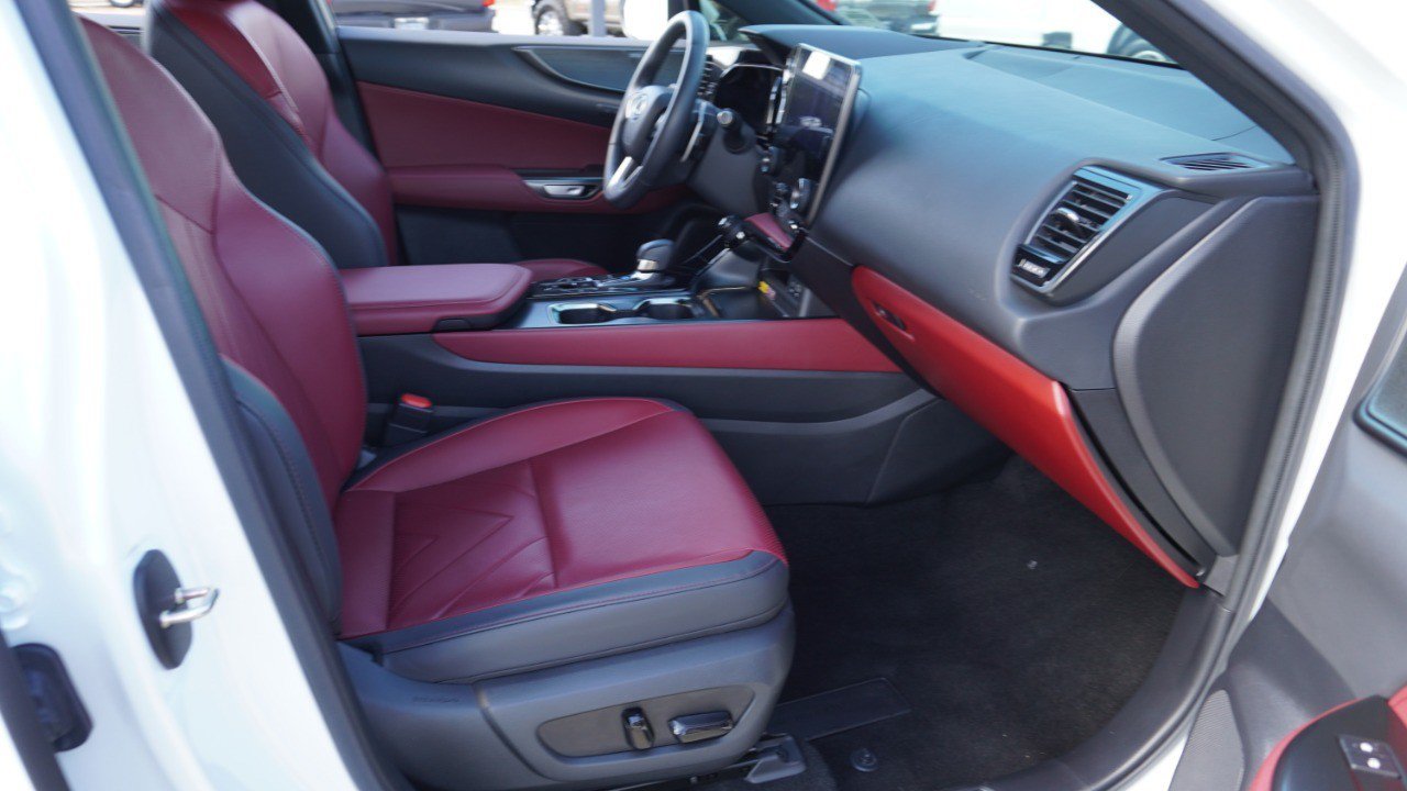 Used 2025 Lexus NX 350h AWD w/ Cold Area Package image 15