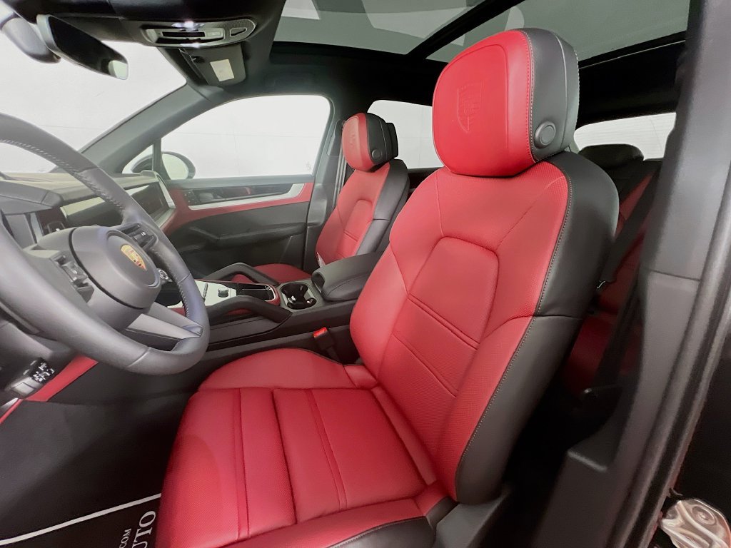 New 2026 Porsche Cayenne S AWD/4WD image 5