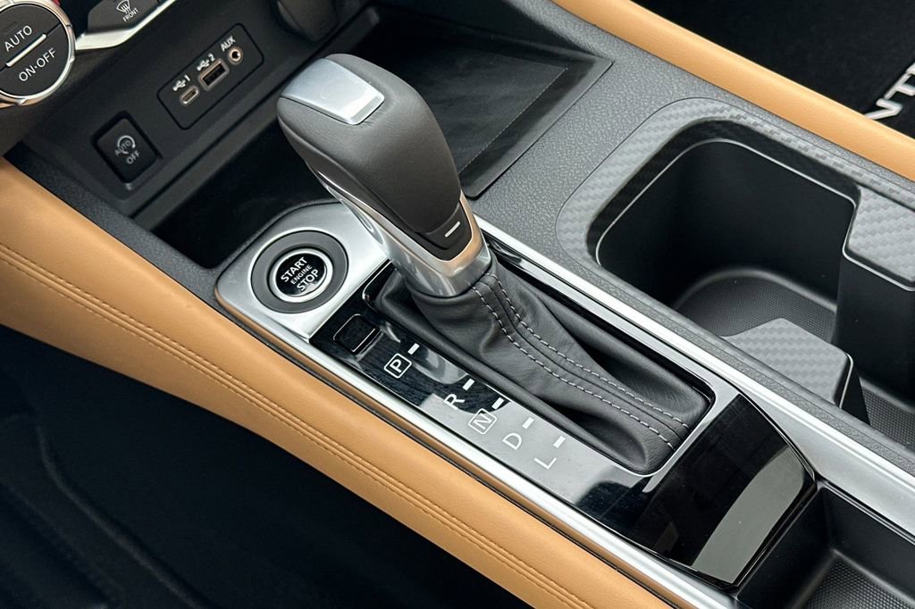 New 2025 Nissan Sentra SV w/ SV Premium Package image 18