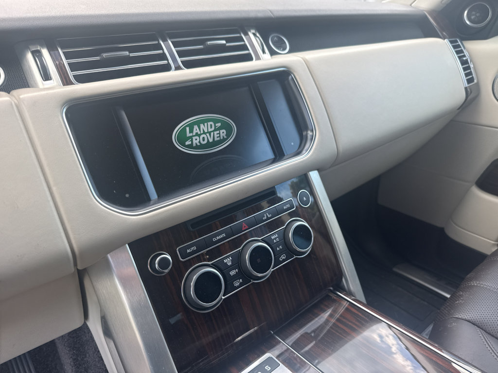 Used 2016 Land Rover Range Rover HSE AWD/4WD image 11
