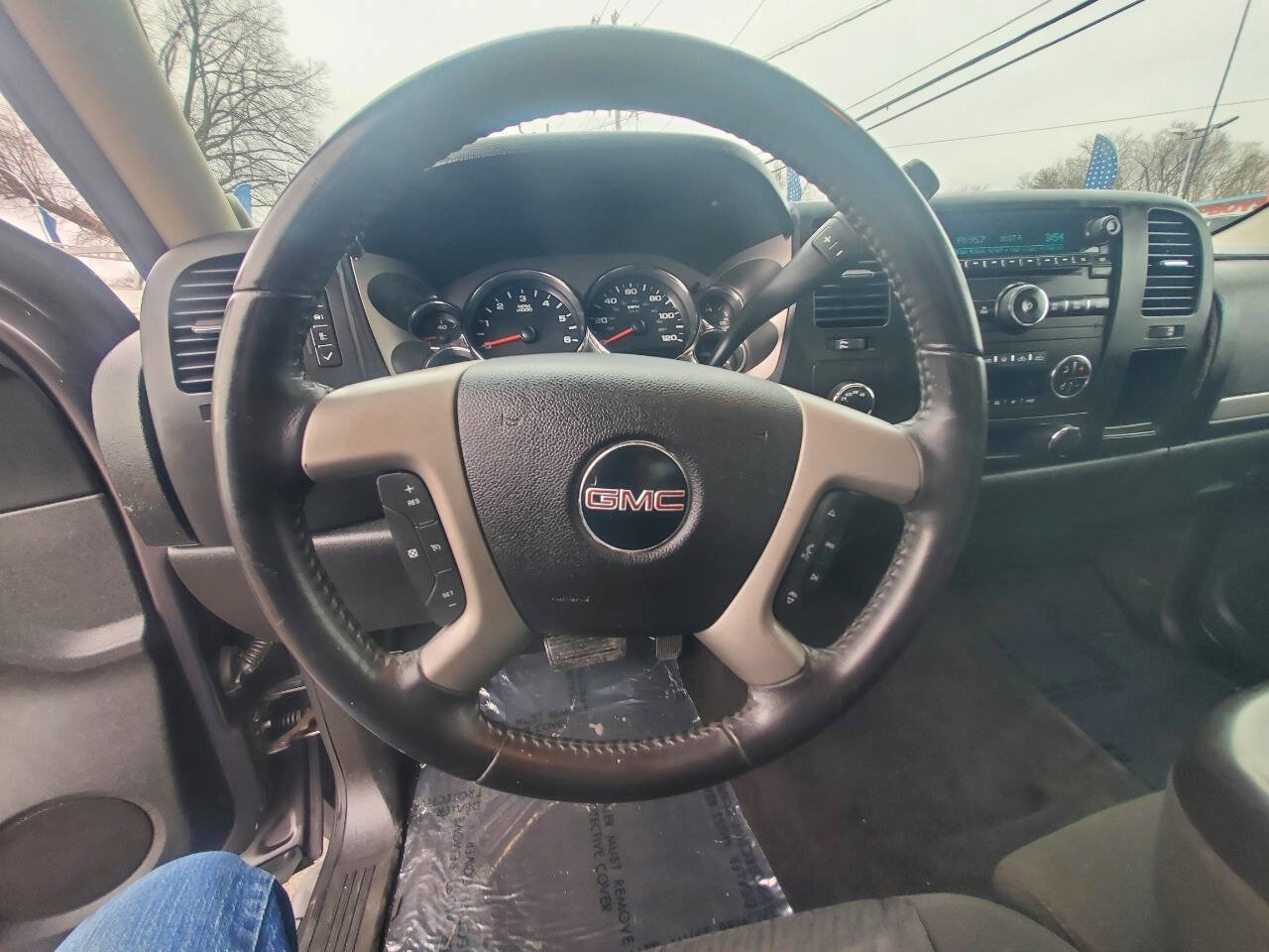 Used 2010 GMC Sierra 1500 SLE w/ Power Pack Plus image 15