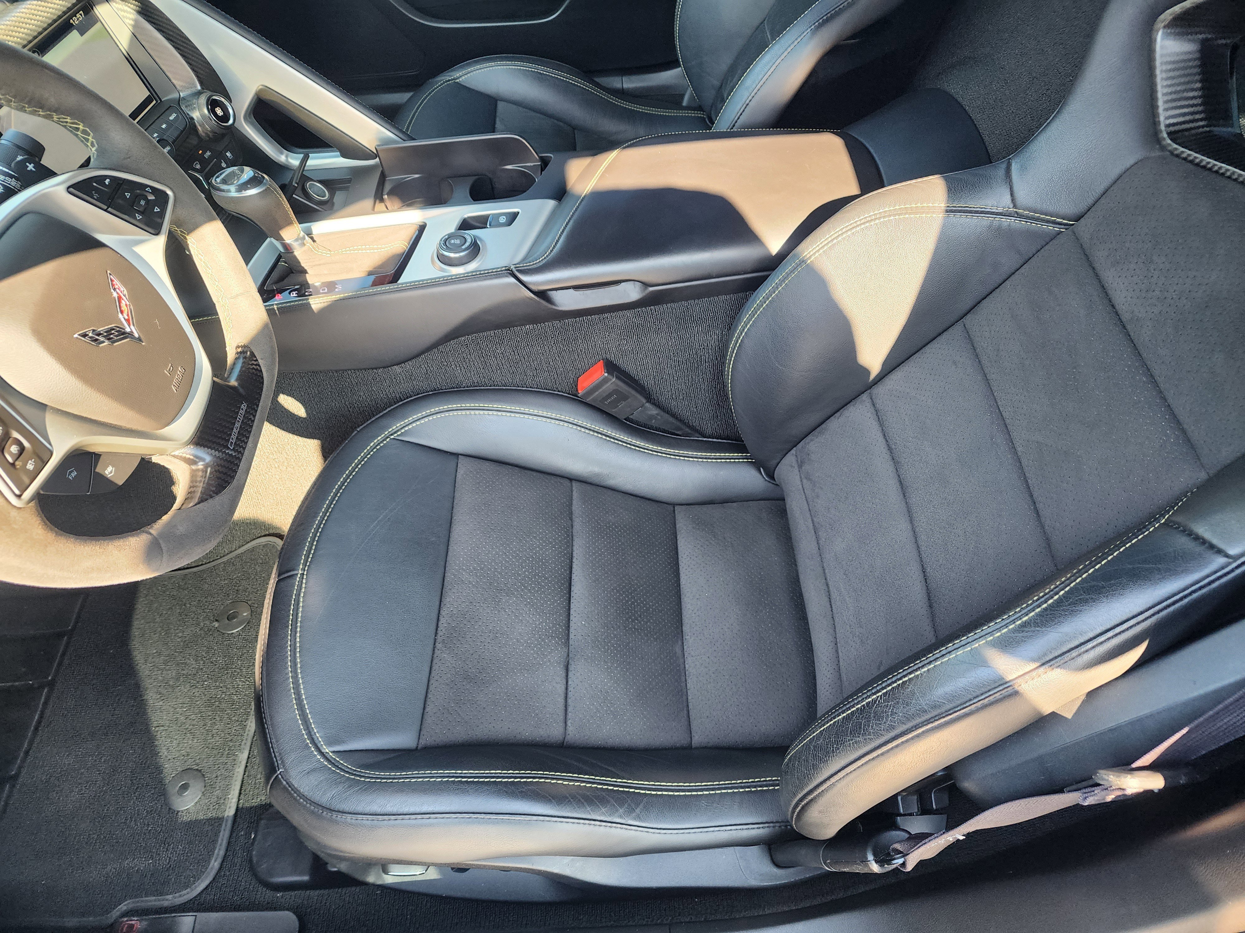 Used 2016 Chevrolet Corvette Stingray Coupe w/ 3LT Preferred Equipment Group image 13