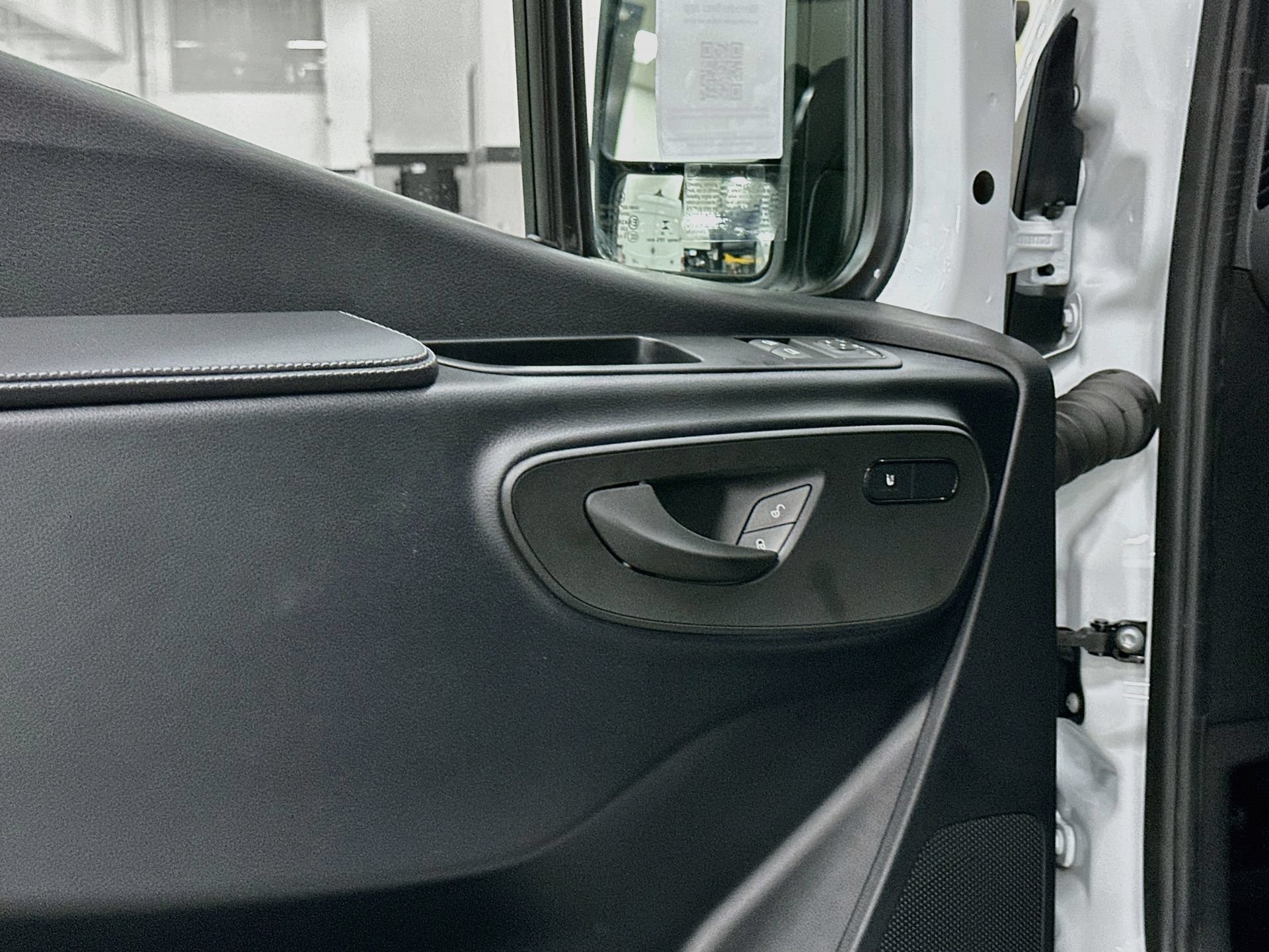 New 2026 Mercedes-Benz Sprinter 2500 image 18