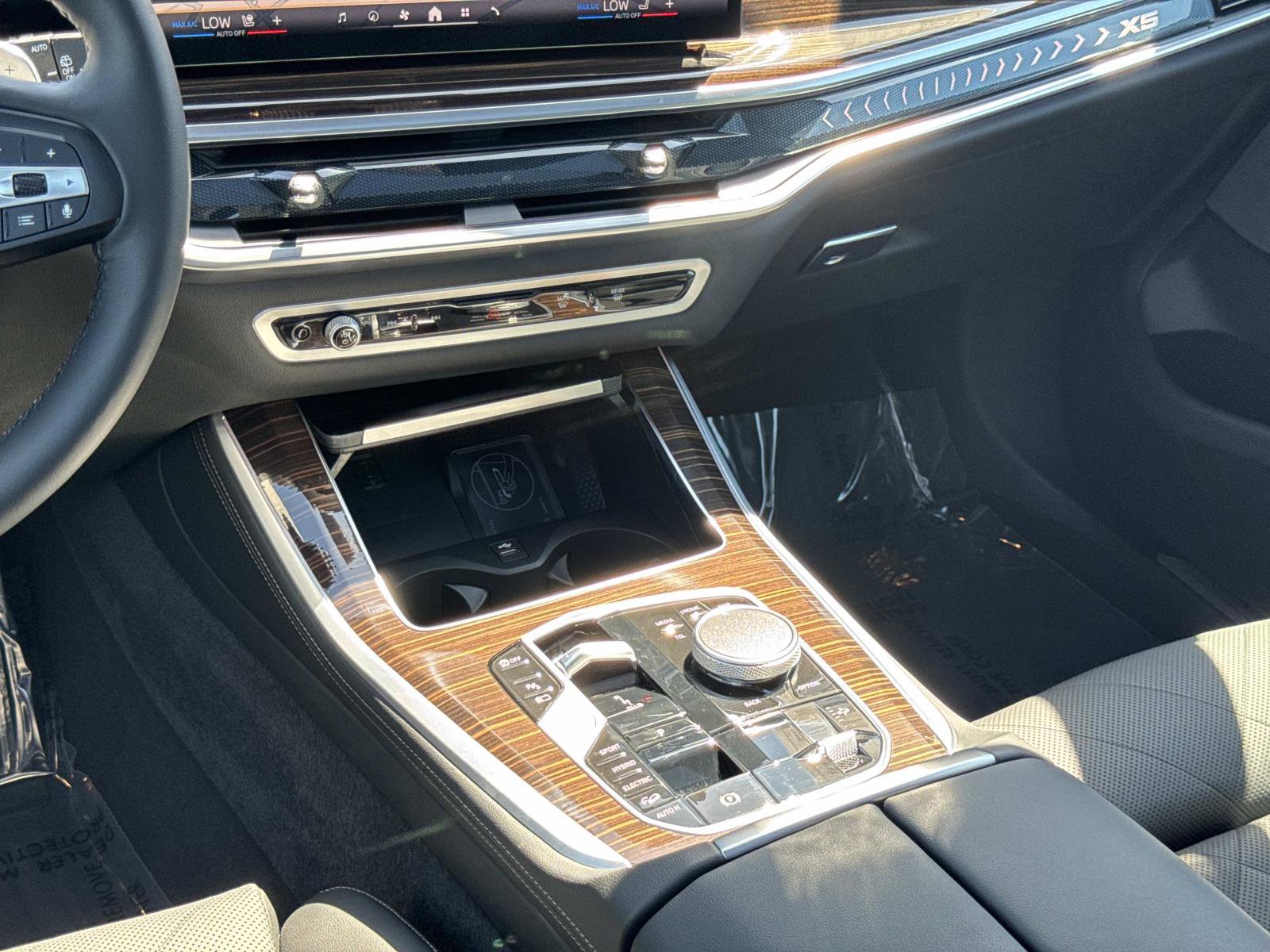 Used 2026 BMW X5 xDrive50e image 10