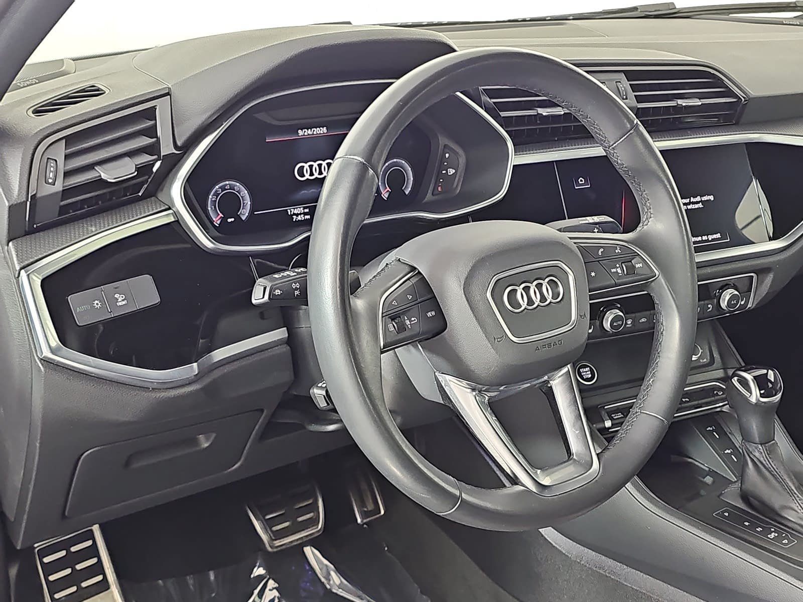 Used 2024 Audi Q3 2.0T Premium Plus AWD/4WD image 16