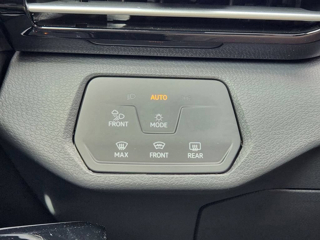 New 2026 Volkswagen ID.4 Pro S Plus AWD/4WD image 12