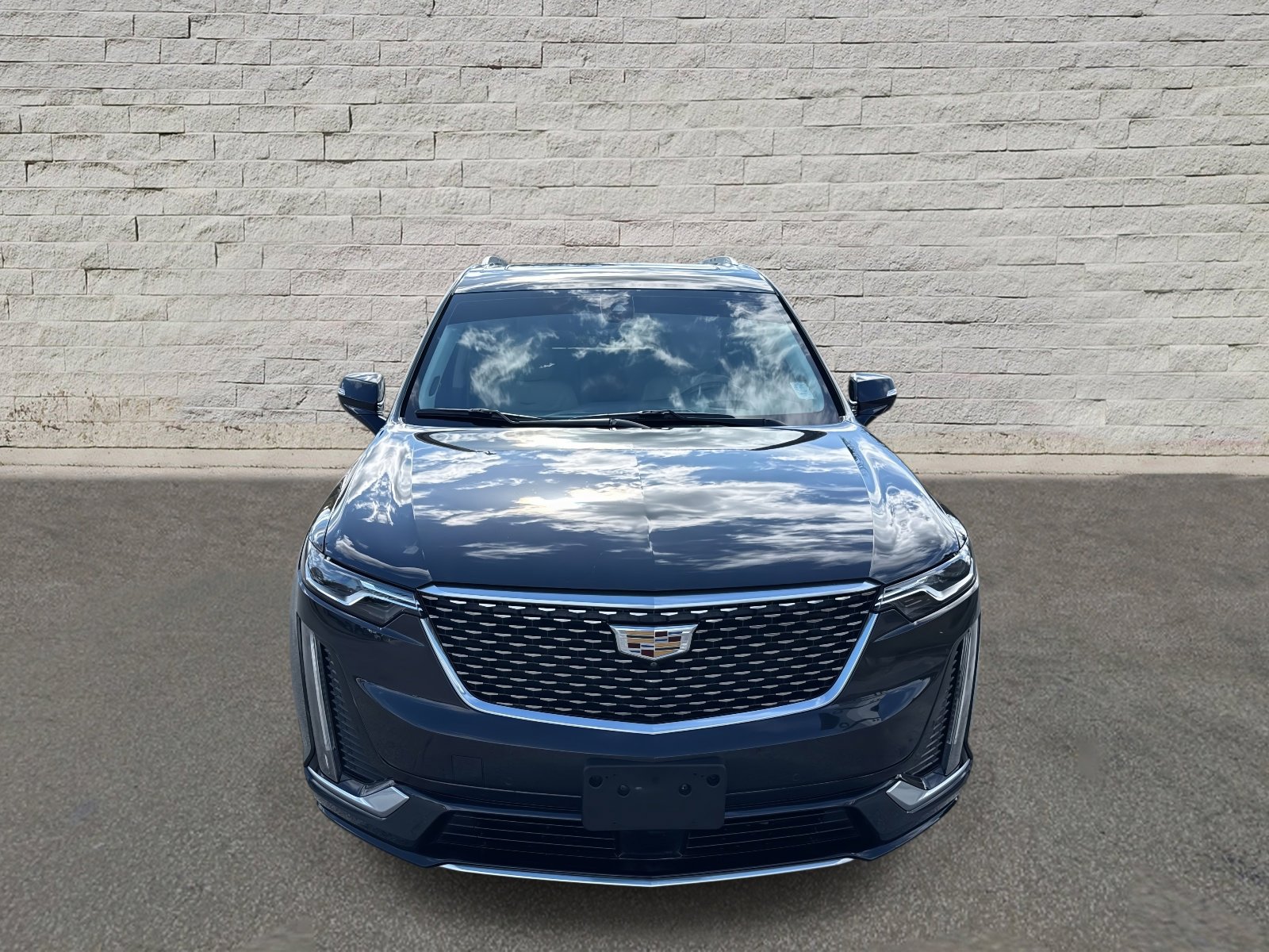 Used 2020 Cadillac XT6 Premium Luxury image 2