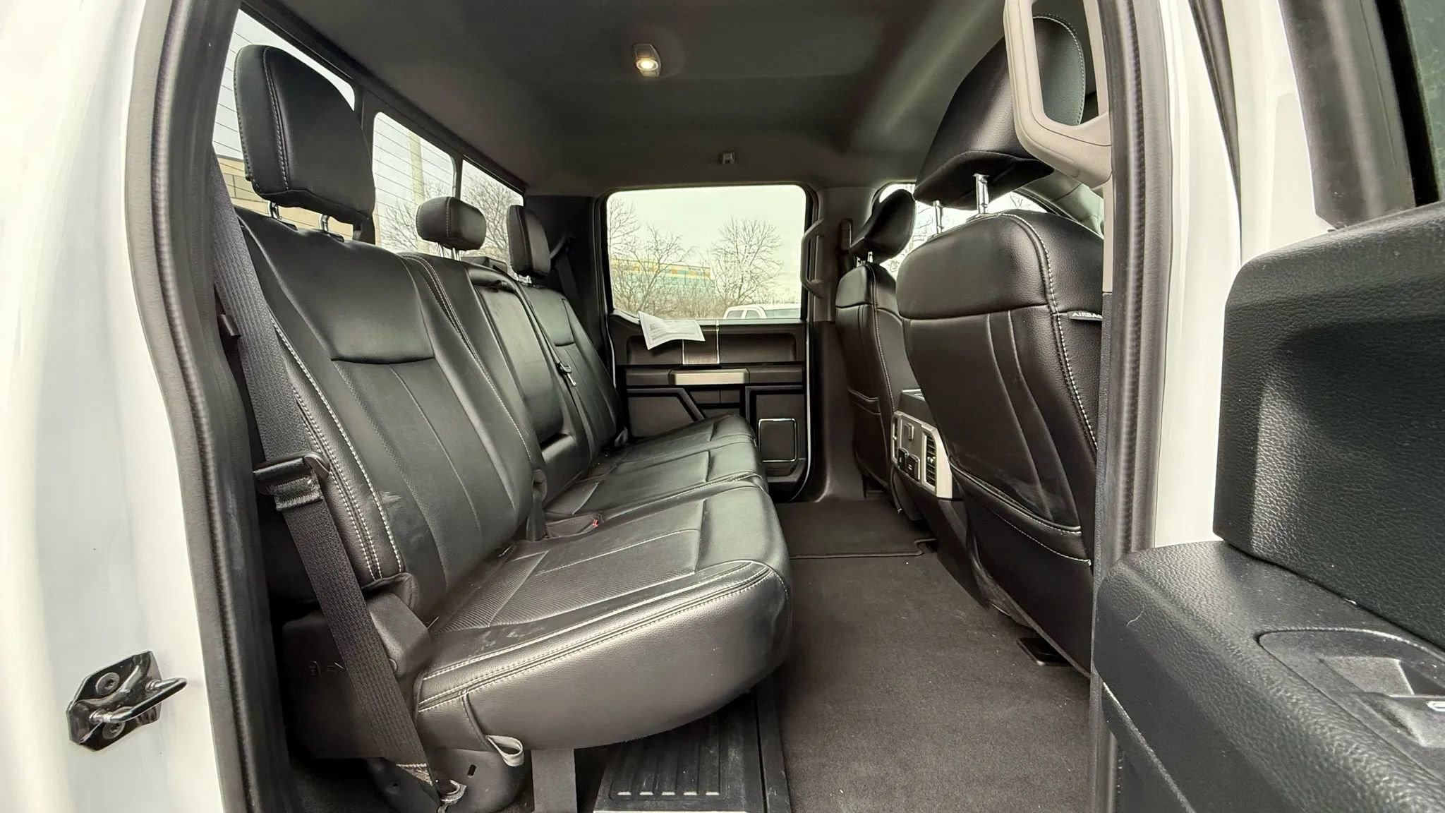 Used 2021 Ford F250 Lariat image 33