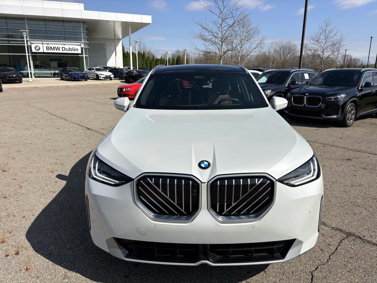 Used 2025 BMW X3 xDrive30i image 2