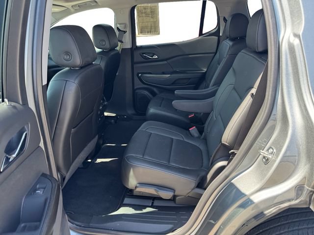 Used 2023 GMC Acadia SLT w/ Elevation Edition FWD image 10