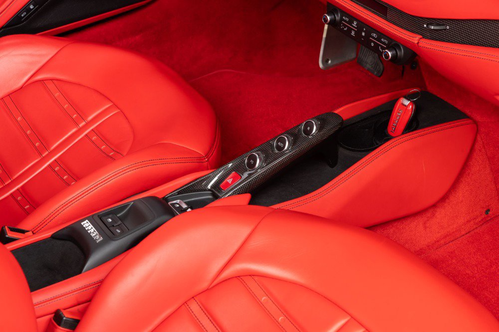 Certified 2021 Ferrari F8 Tributo image 73