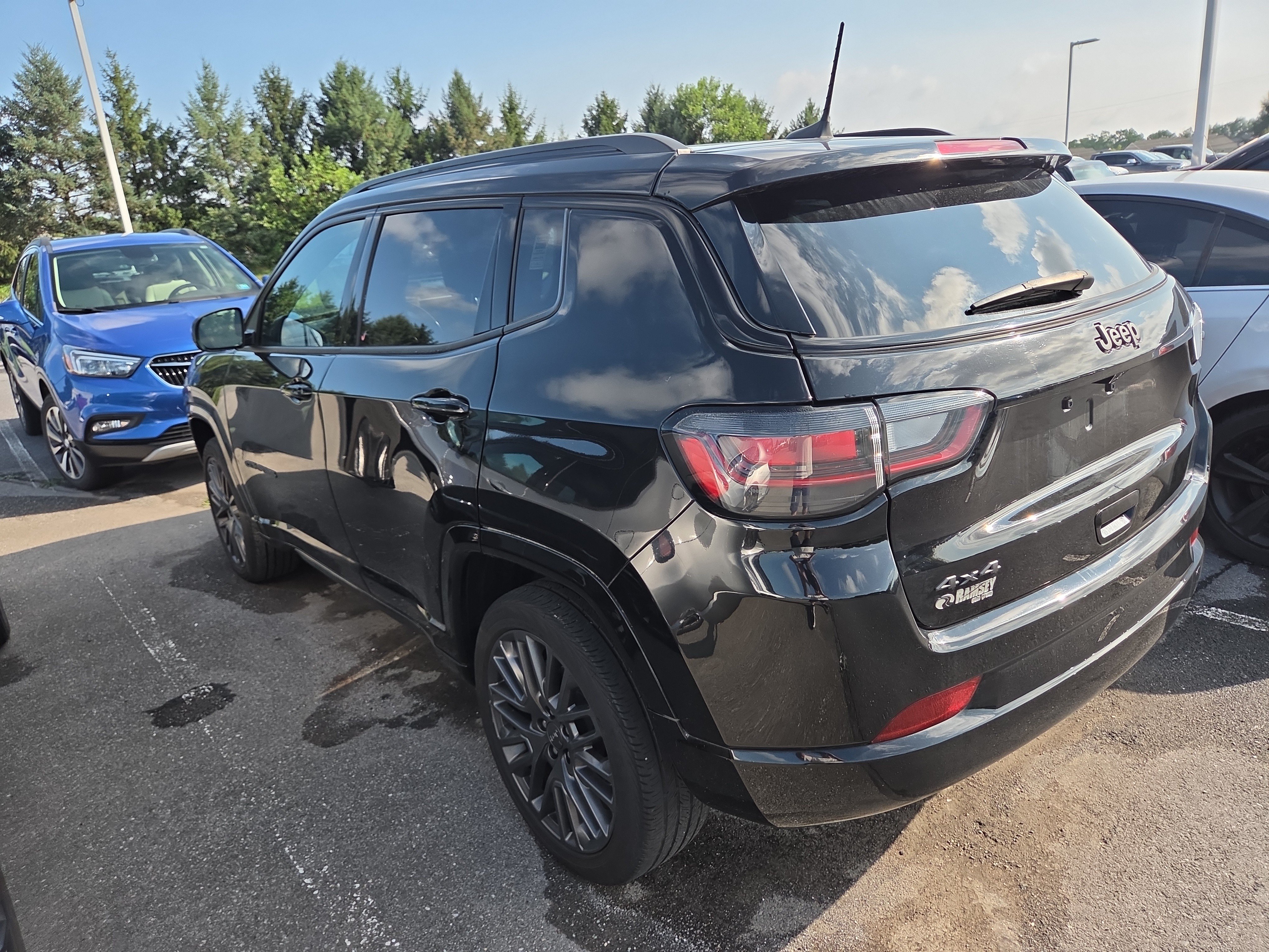 Certified 2022 Jeep Compass High Altitude AWD/4WD image 11