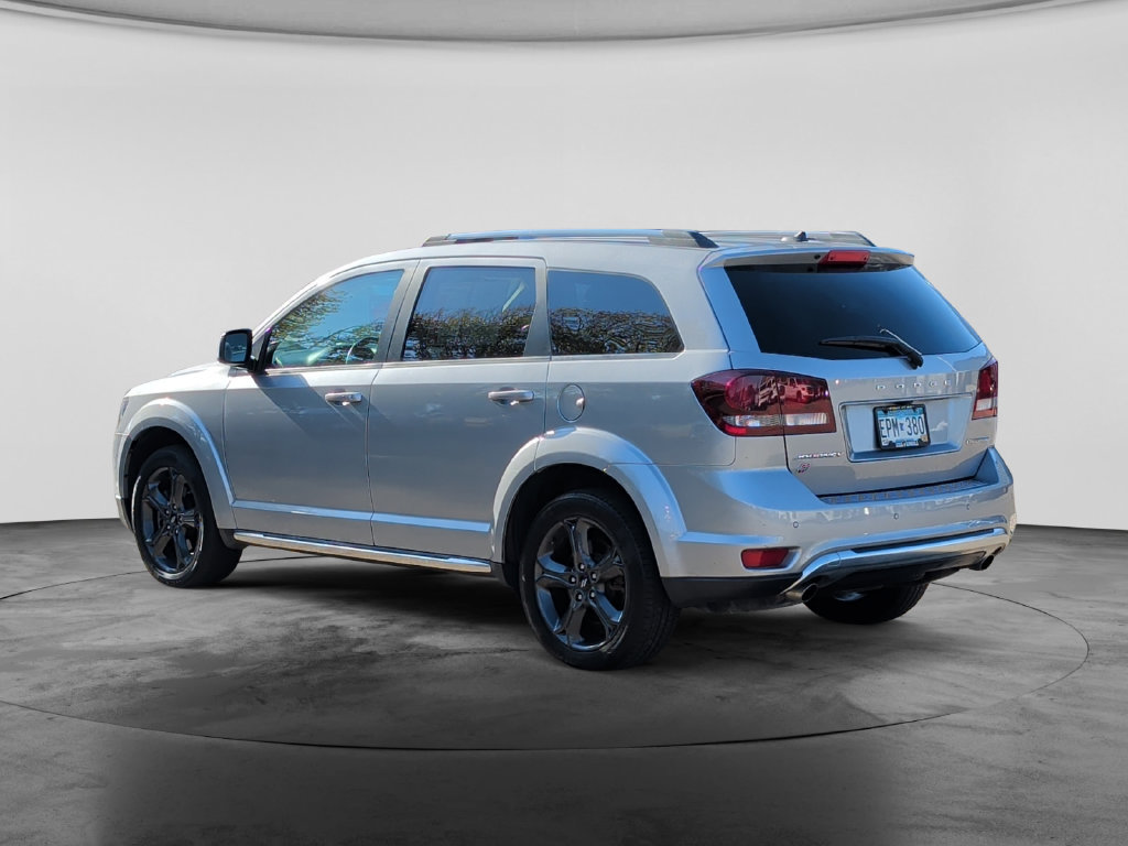 Used 2018 Dodge Journey Crossroad w/ Nav & Sun Group AWD/4WD image 5
