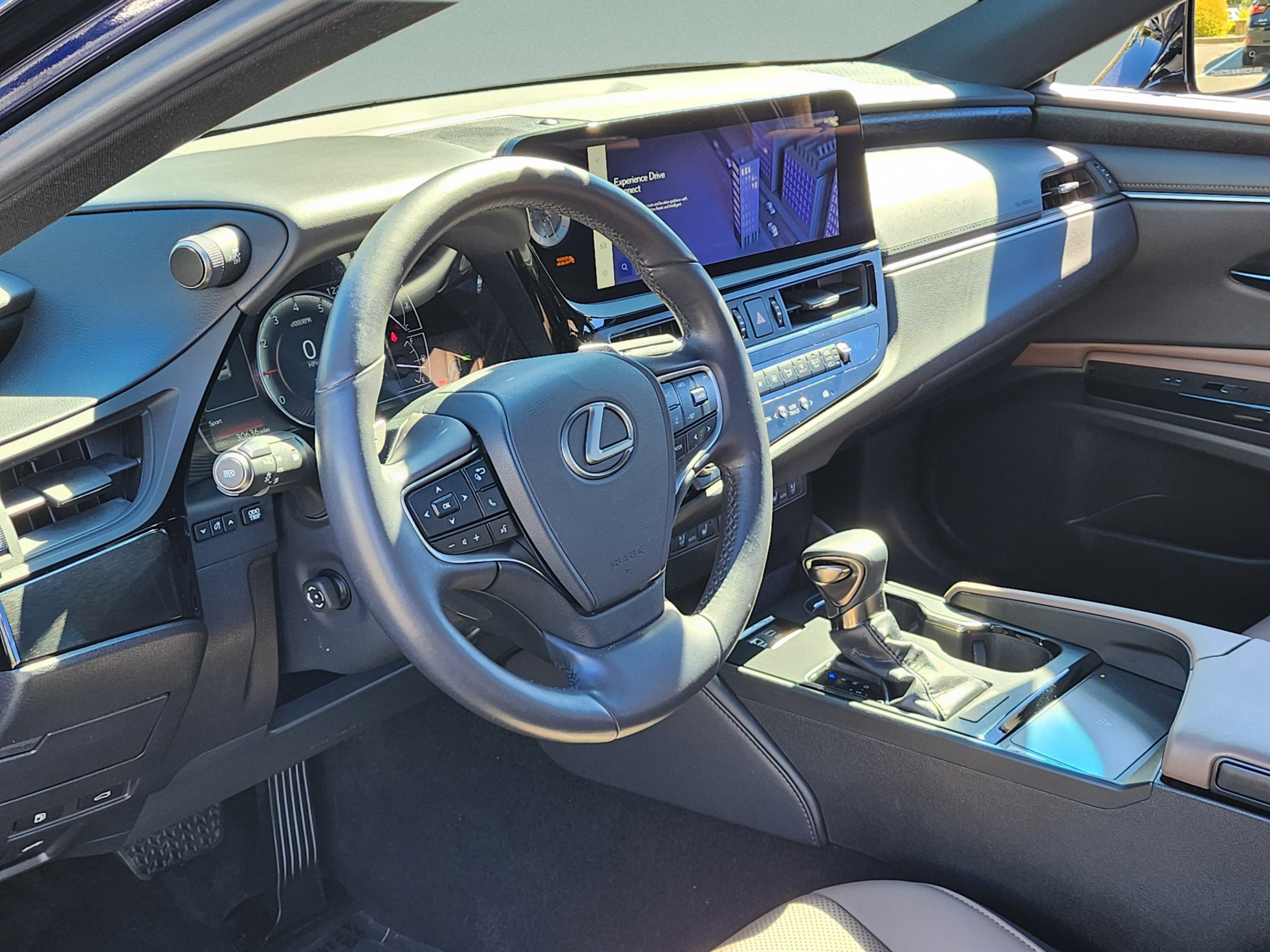 Certified 2023 Lexus ES 350 w/ Premium Package FWD image 10