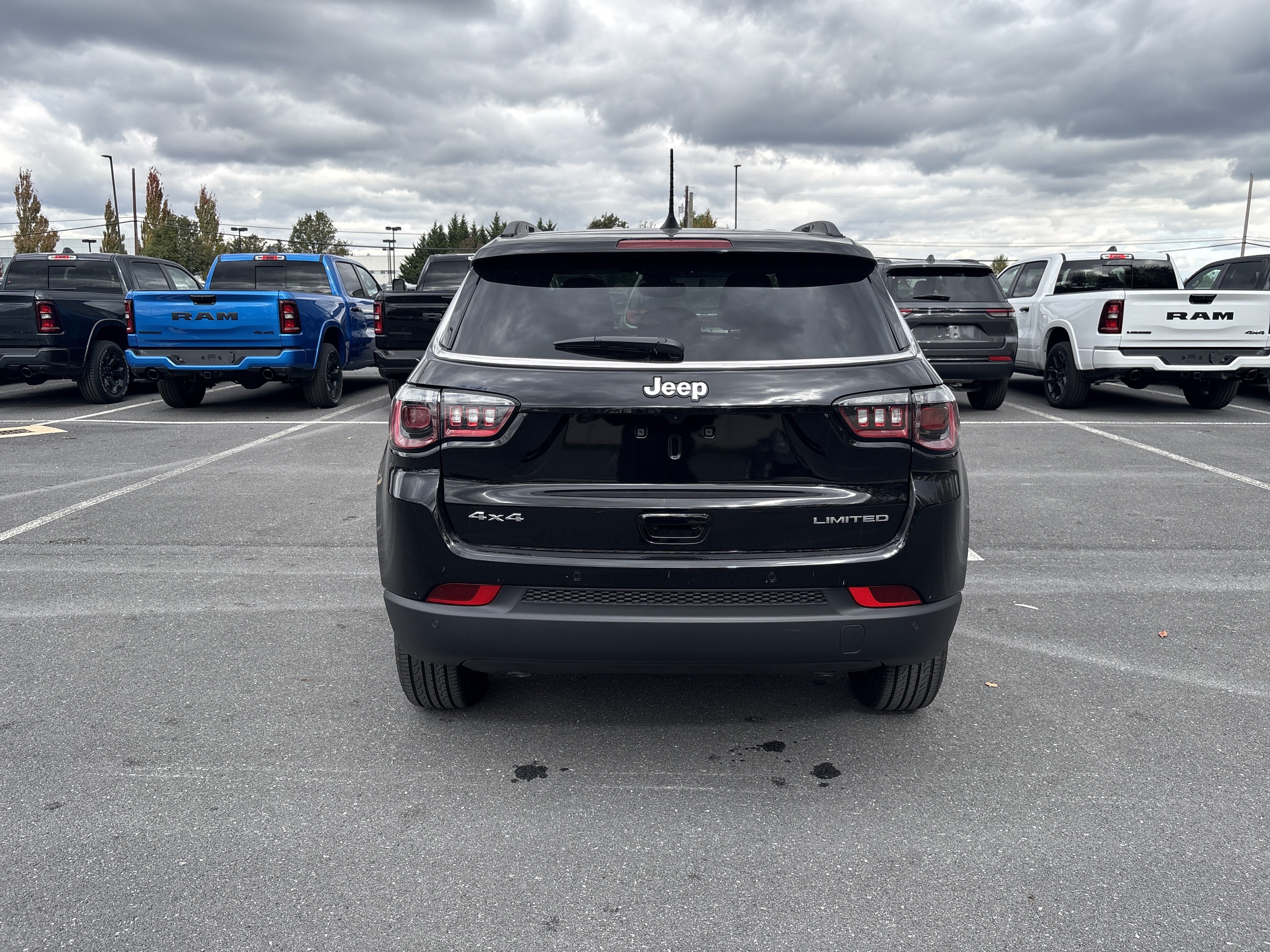New 2026 Jeep Compass Limited AWD/4WD image 5