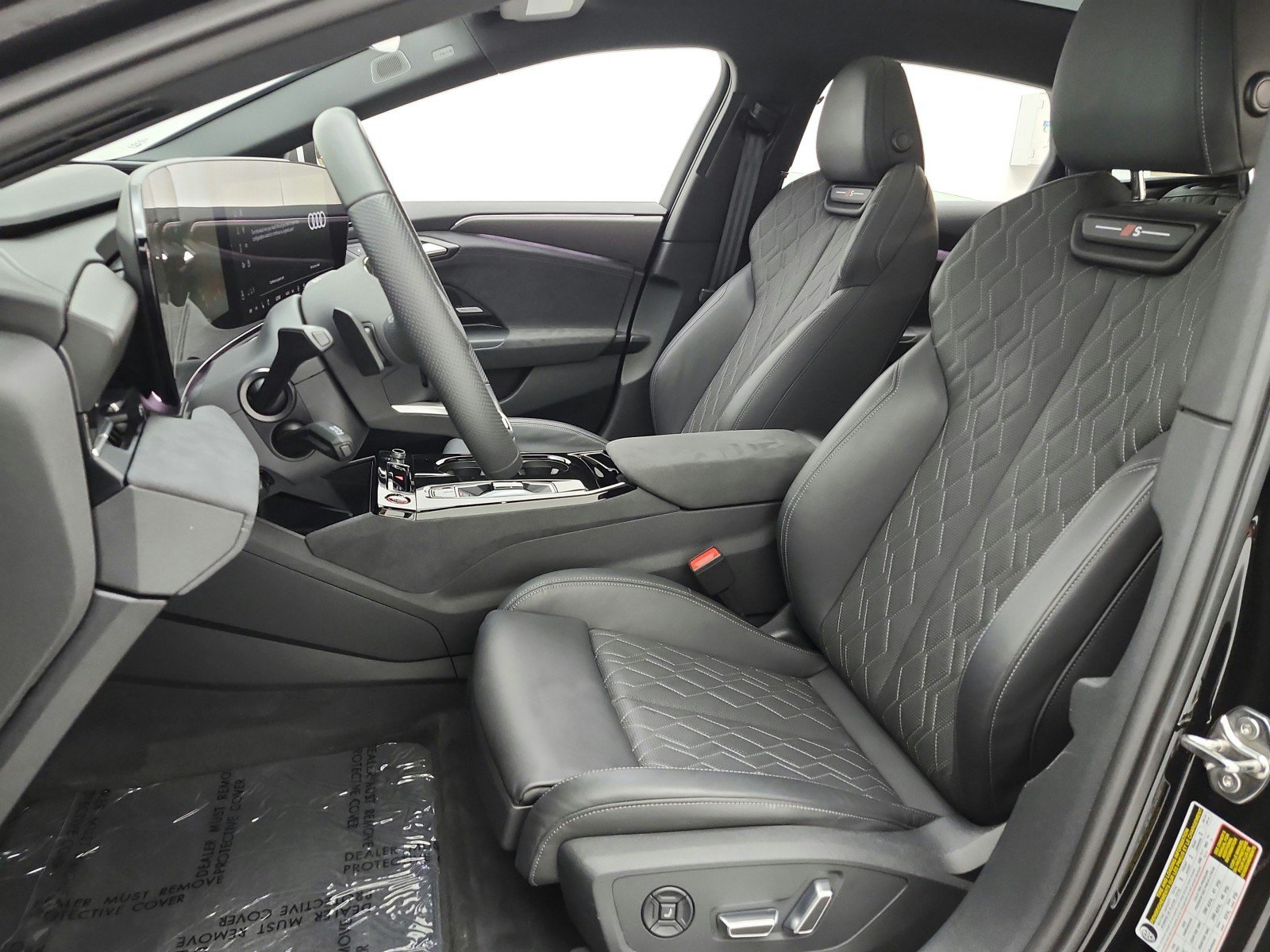 Used 2025 Audi S6 e-tron Premium Plus w/ Premium Plus AWD/4WD image 13