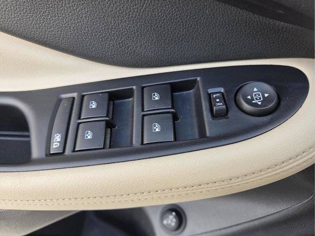 Certified 2020 Buick Envision Essence w/ Experience Buick Package FWD image 24