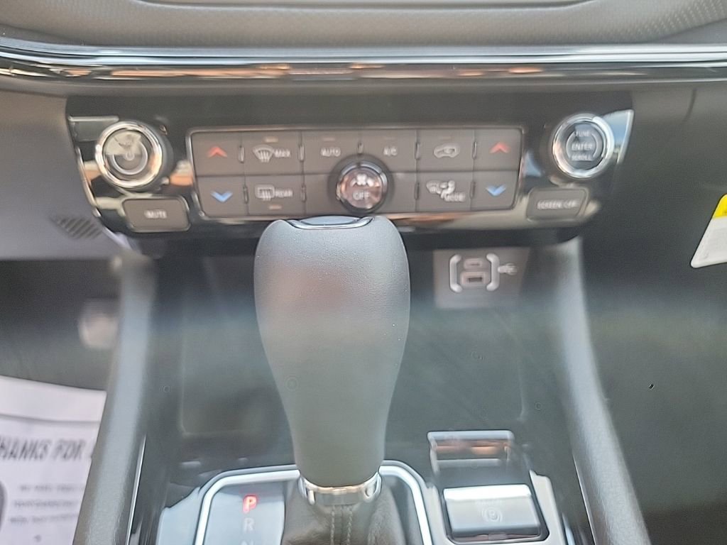 New 2026 Jeep Compass Limited w/ Sun, Sound & Navigation Group image 14