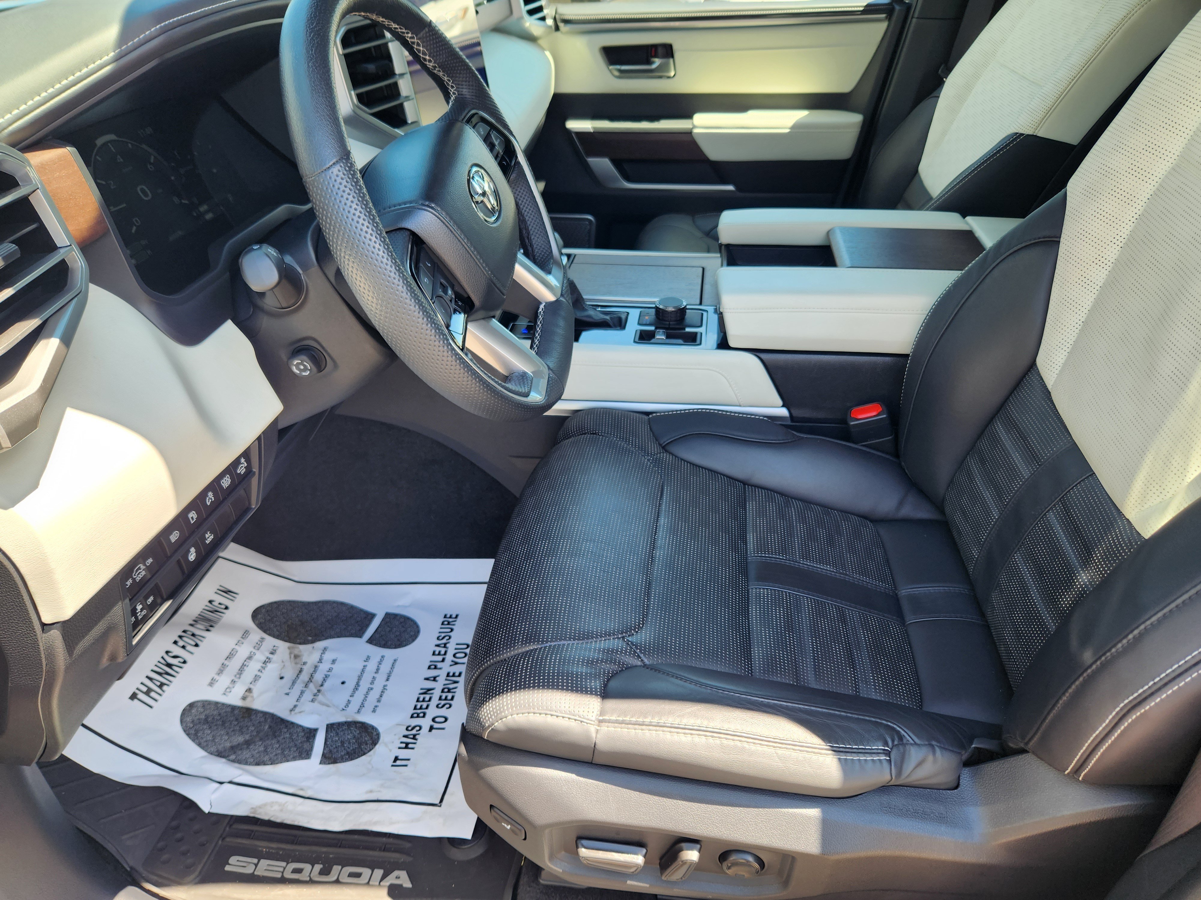 Certified 2024 Toyota Sequoia Capstone AWD/4WD image 18