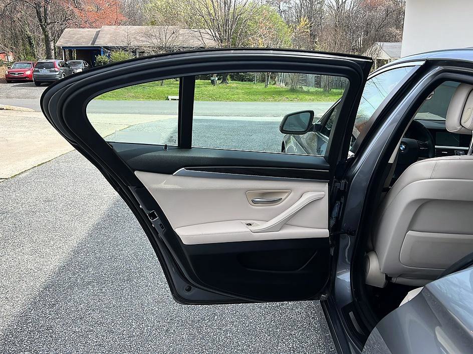 Used 2013 BMW 535i image 27