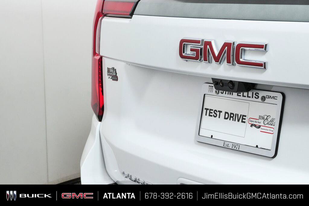 New 2026 GMC Yukon XL AT4 w/ AT4 Premium Plus Package AWD/4WD image 35