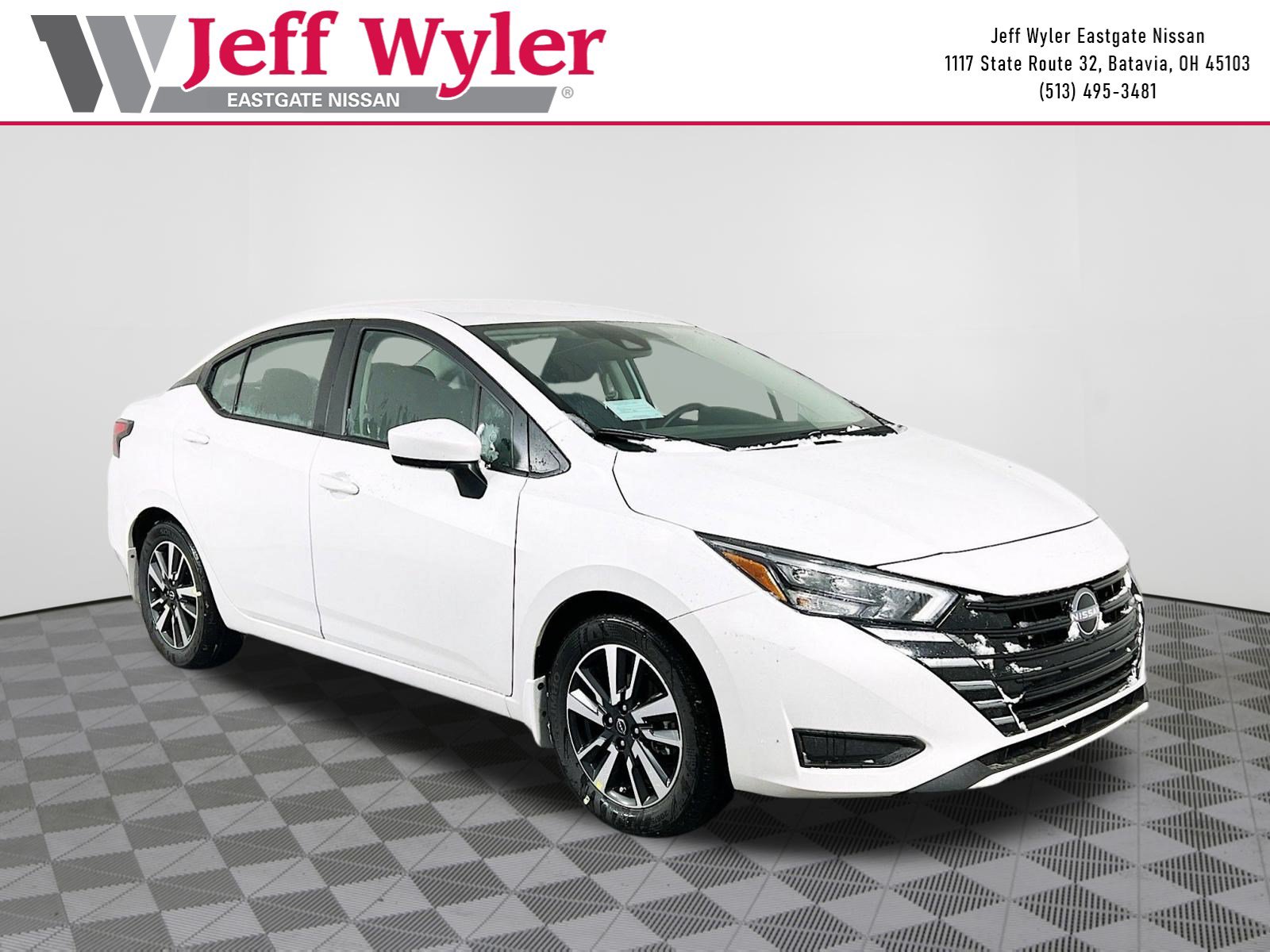 New 2025 Nissan Versa SV w/ Trunk Package