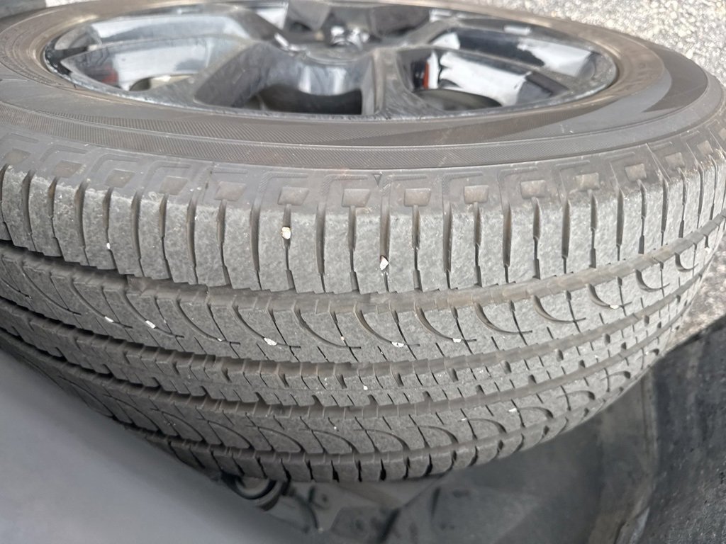 Used 2025 Jeep Compass Latitude w/ Altitude Special Edition image 9