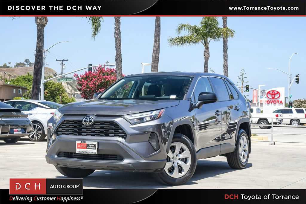 Used 2023 Toyota RAV4 LE FWD image 1