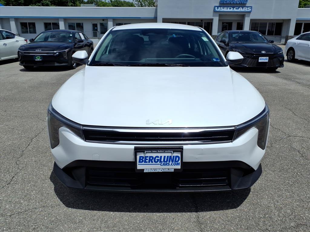 Used 2025 Kia K4 FWD image 9