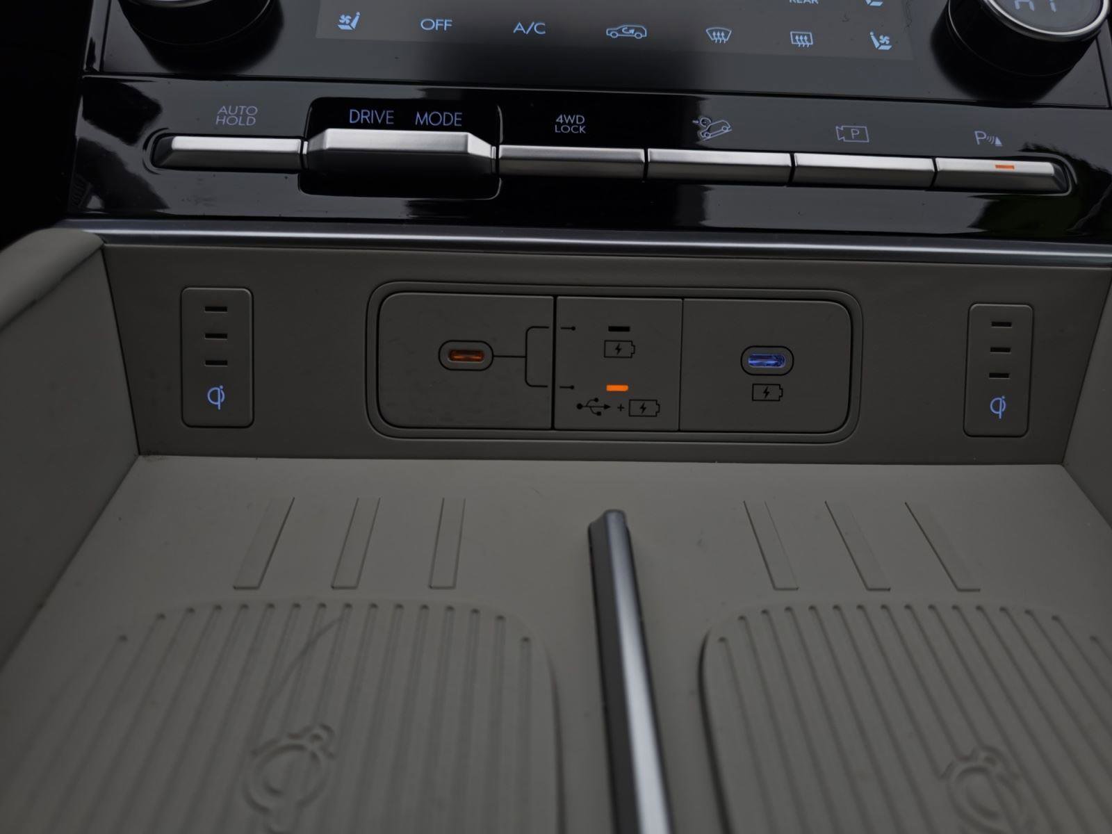 Certified 2026 Hyundai Santa Fe Limited image 24