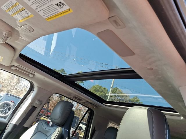 Used 2022 Lincoln Navigator L Black Label image 18