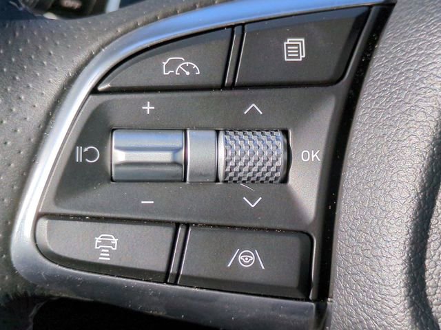 Certified 2025 Genesis G70 2.5T w/ Sport Prestige Package RWD image 25