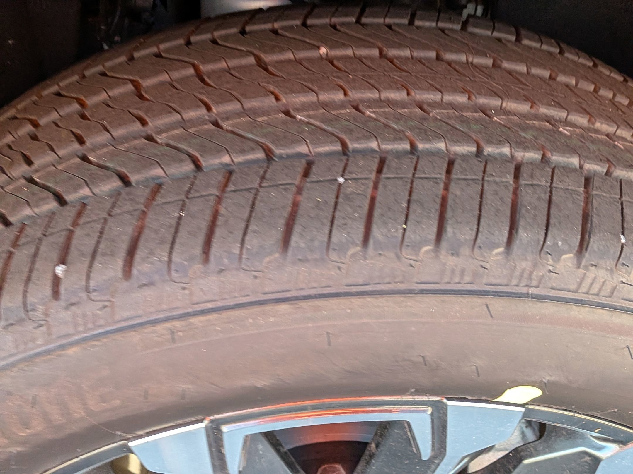 New 2026 Chevrolet Suburban High Country image 12