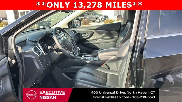 Certified 2024 Nissan Murano SV w/ SV Midnight Edition Package image 9