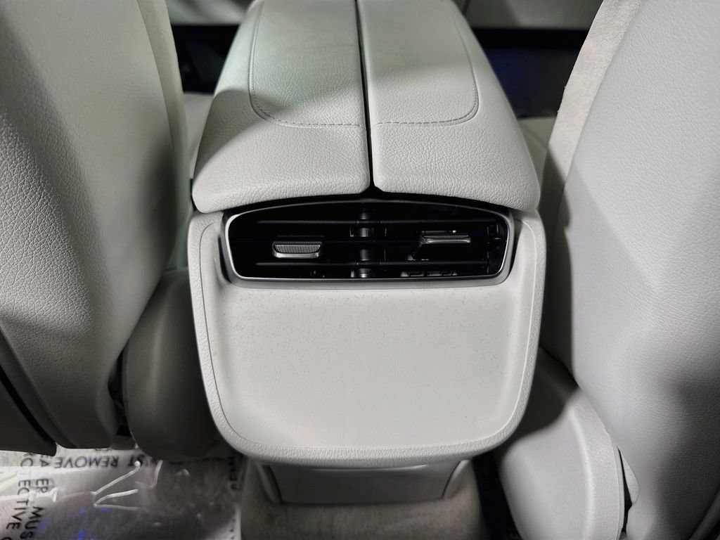 Used 2023 Mercedes-Benz EQE 350+ 4MATIC SUV w/ Exclusive Trim Package image 33