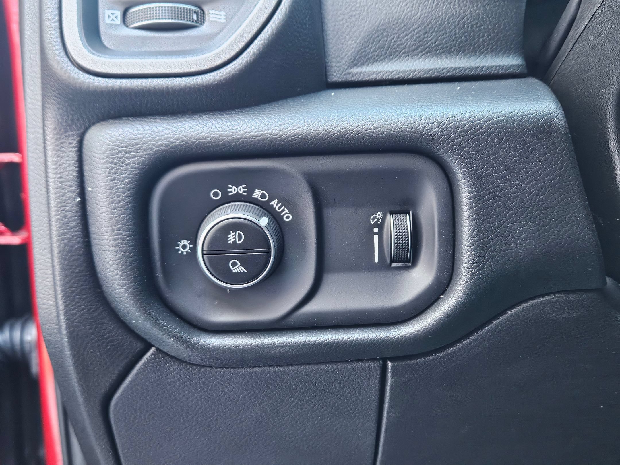 New 2026 RAM 3500 Tradesman AWD/4WD image 17