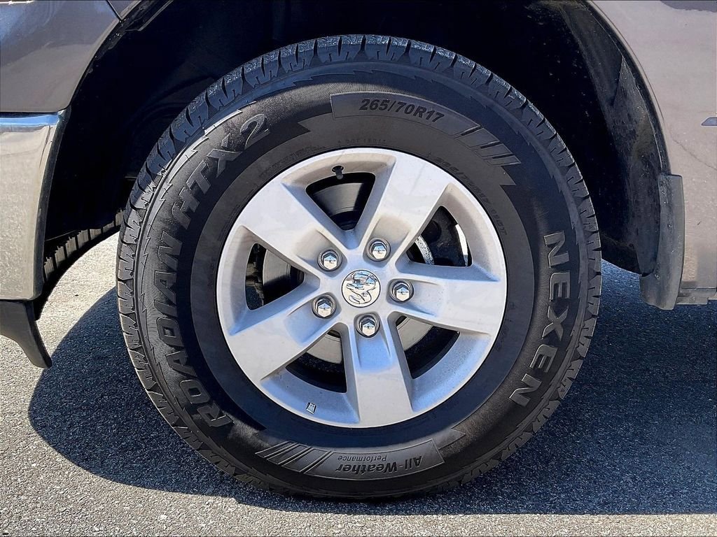Used 2024 RAM 1500 Classic SLT AWD/4WD image 7