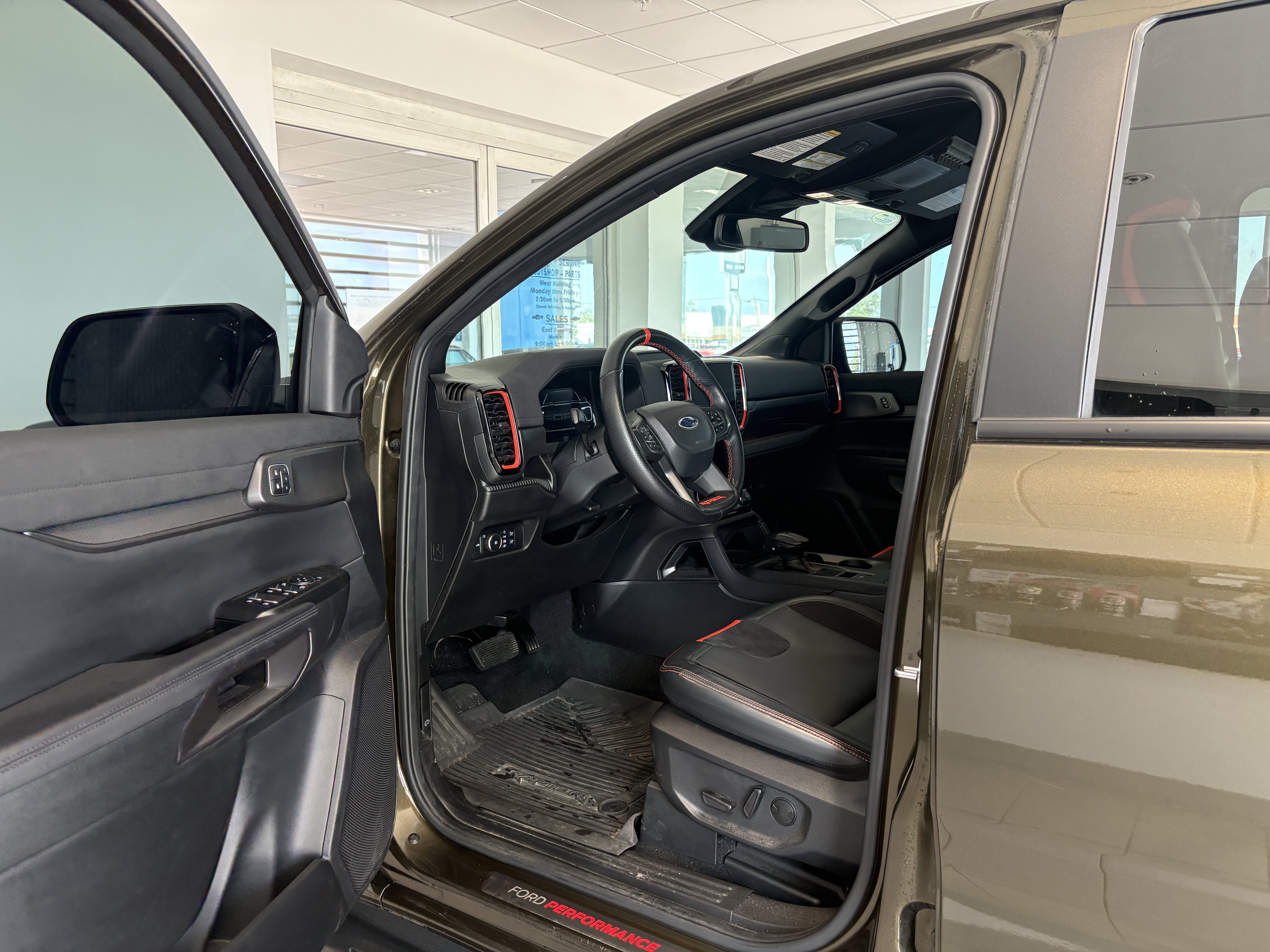 Used 2024 Ford Ranger Raptor AWD/4WD image 2